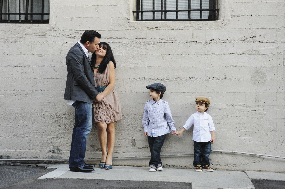 Jeremy Lucero and Family in Fullerton | Photography by MIke Colón